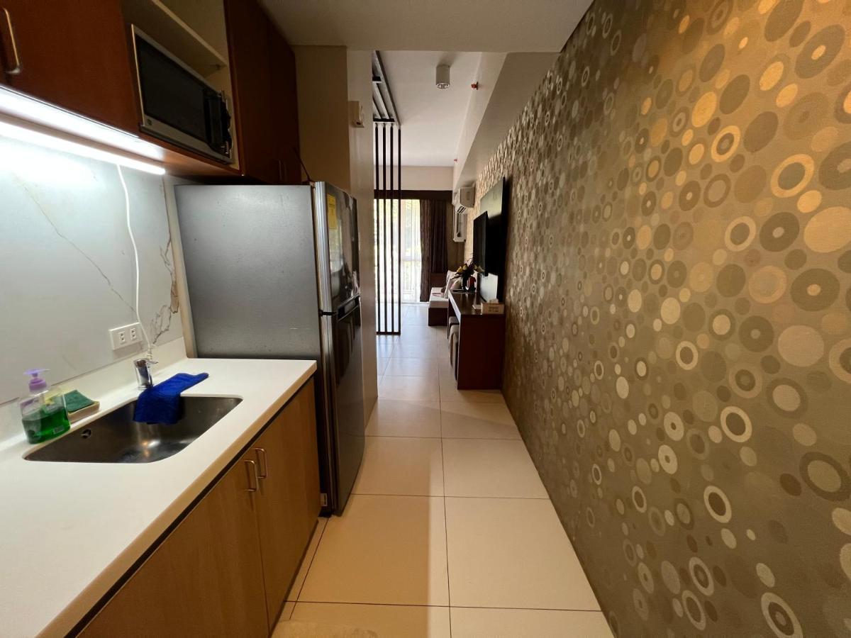 Bonel Condo At Pico De Loro Cutad Eksteriør bilde